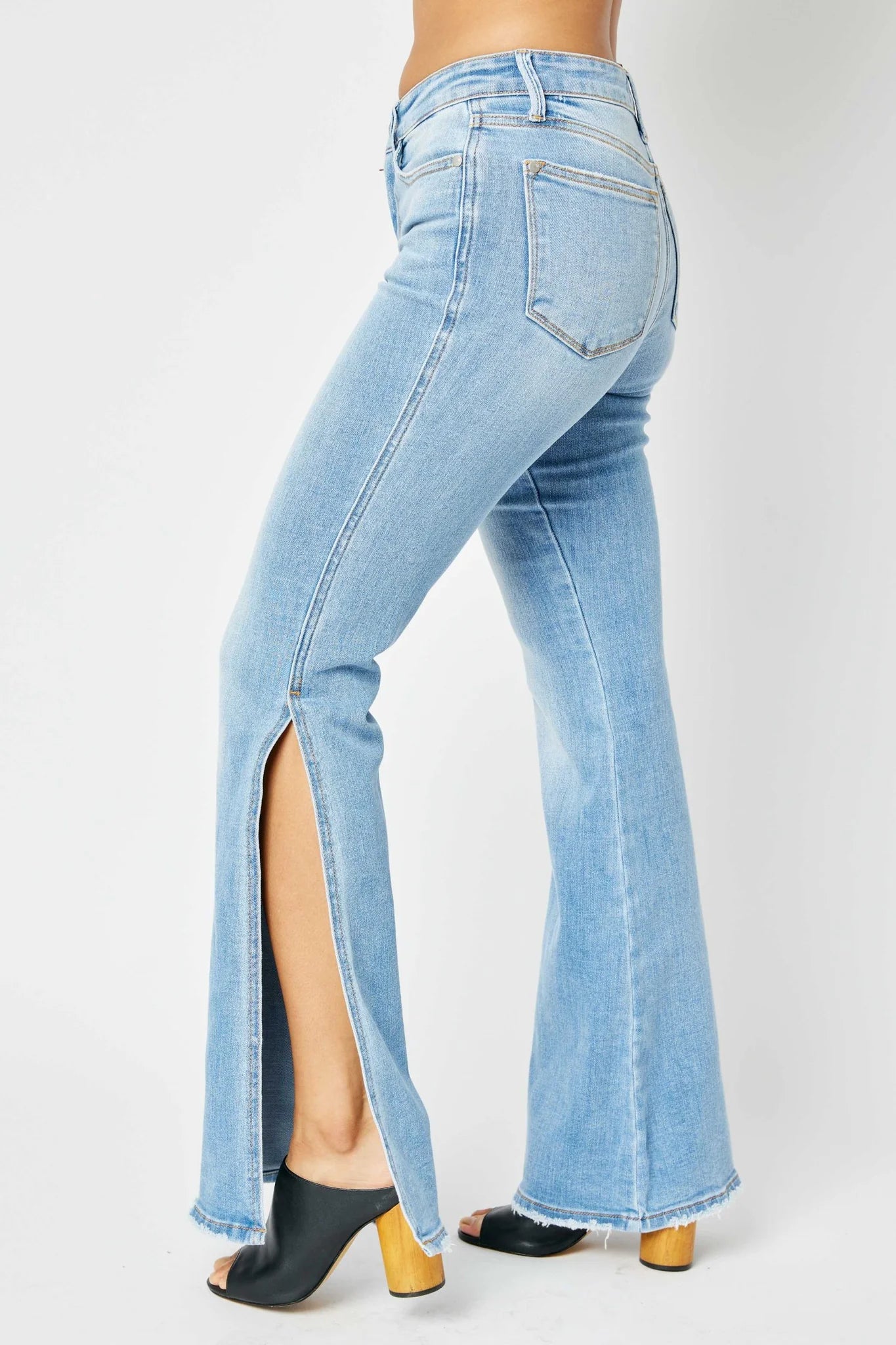 Peek-a-boo Hem Slit Flare Jeans