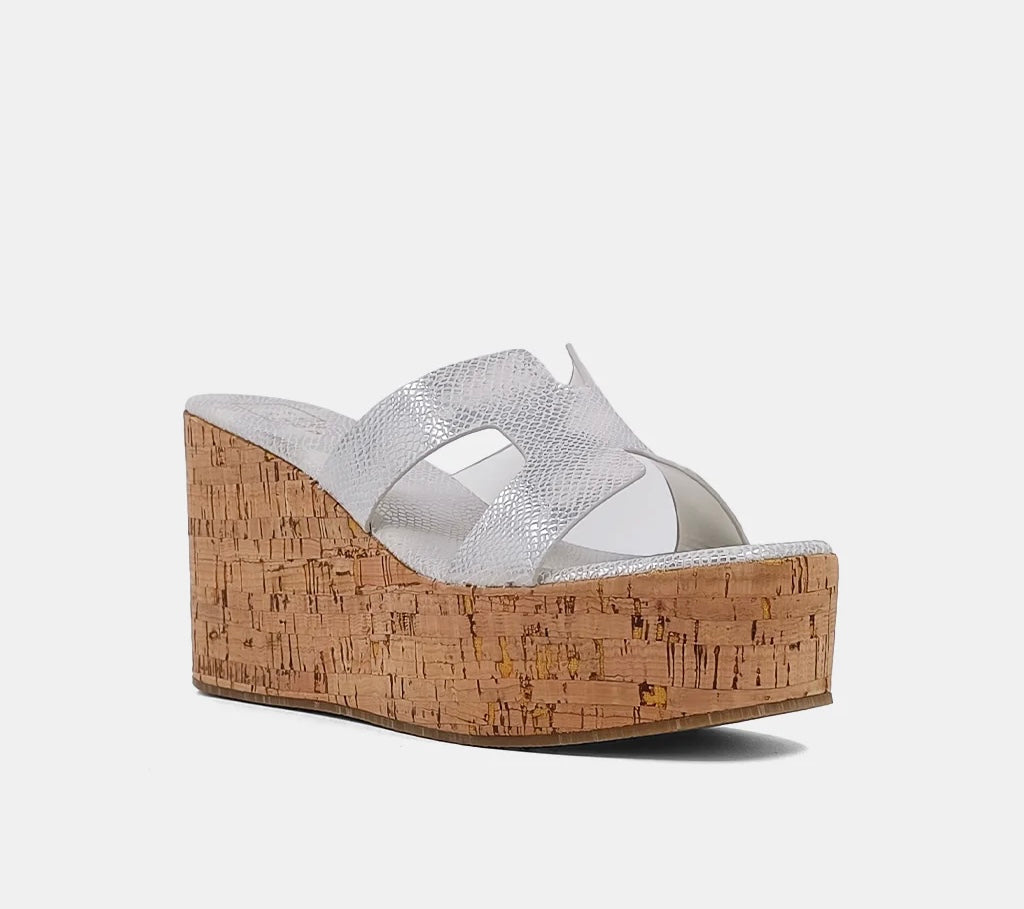 White Snake Wedge
