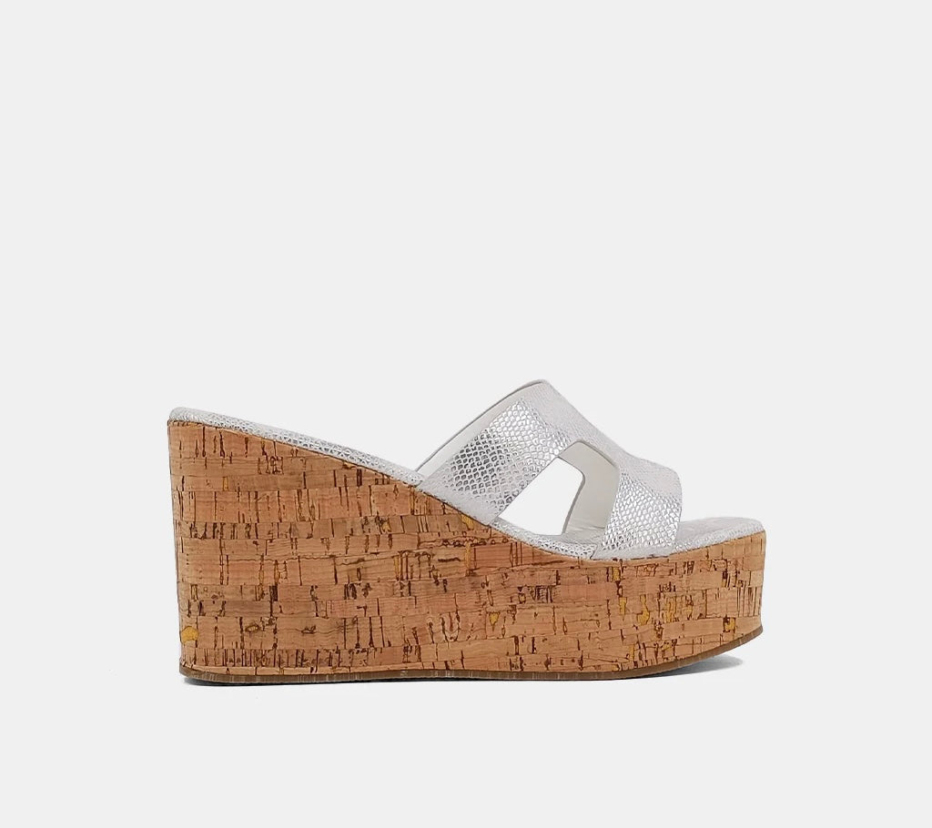 White Snake Wedge