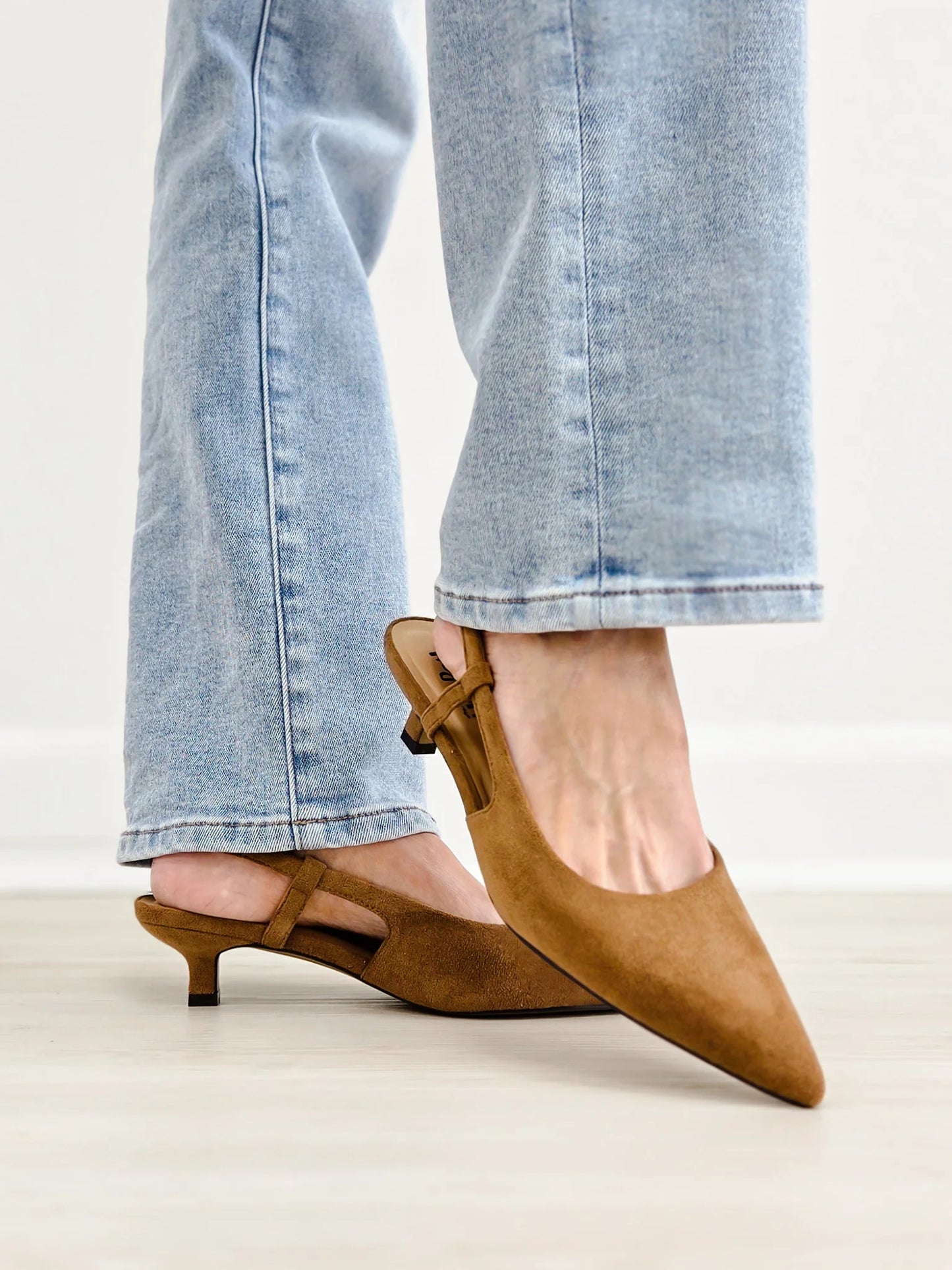 Kit N Caboodle Tobacco Faux Suede