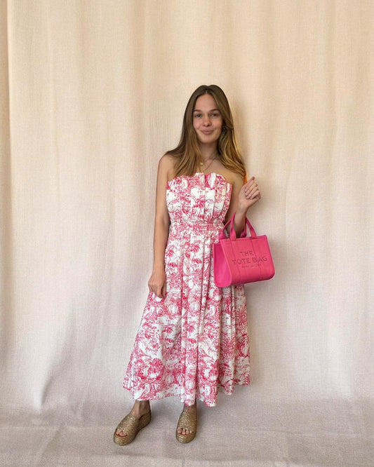 Traveling Beauty Dress