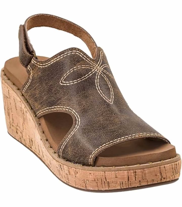 Cognac Darlin Wedge