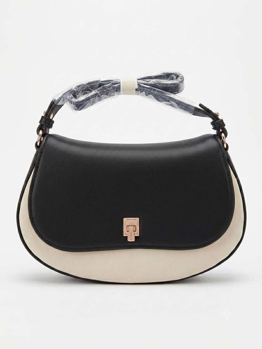 Quinn Shoulder Bag