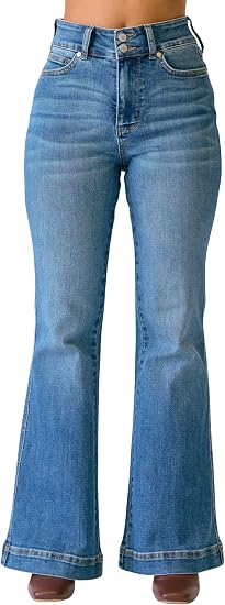 Pretty & Petite Flare Jeans JUDY BLUE