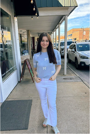 Top con lazo azul burbuja