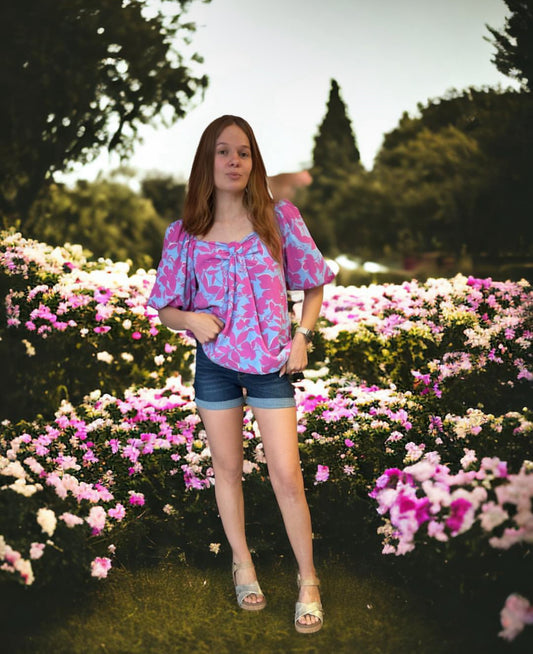 Blusa de flores silvestres