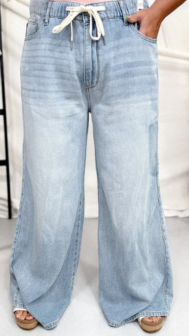 Featherweight Palazzo Pants JUDY BLUE