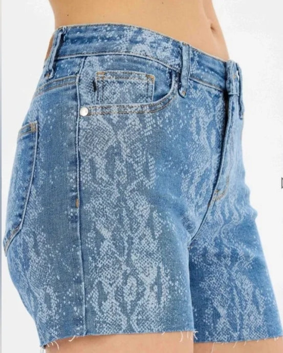 Sassy Slither Shorts